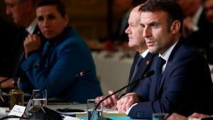 El presidente francés, Emmanuel Macron, durante su intervención en la conferencia en apoyo de Ucrania, este lunes en París.