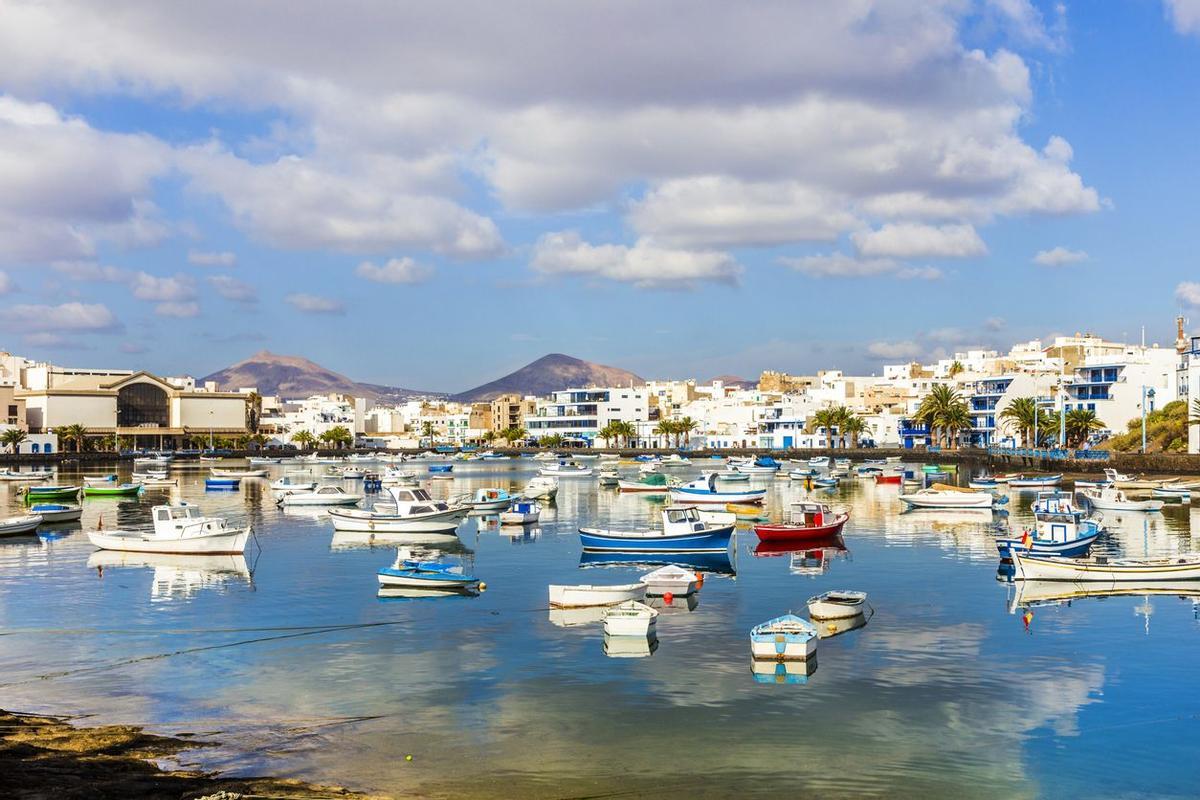 El puerto de Arrecife, la capital de Lanzarote