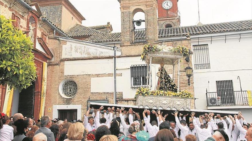 Histórica procesión de la Morenita en Cuaresma