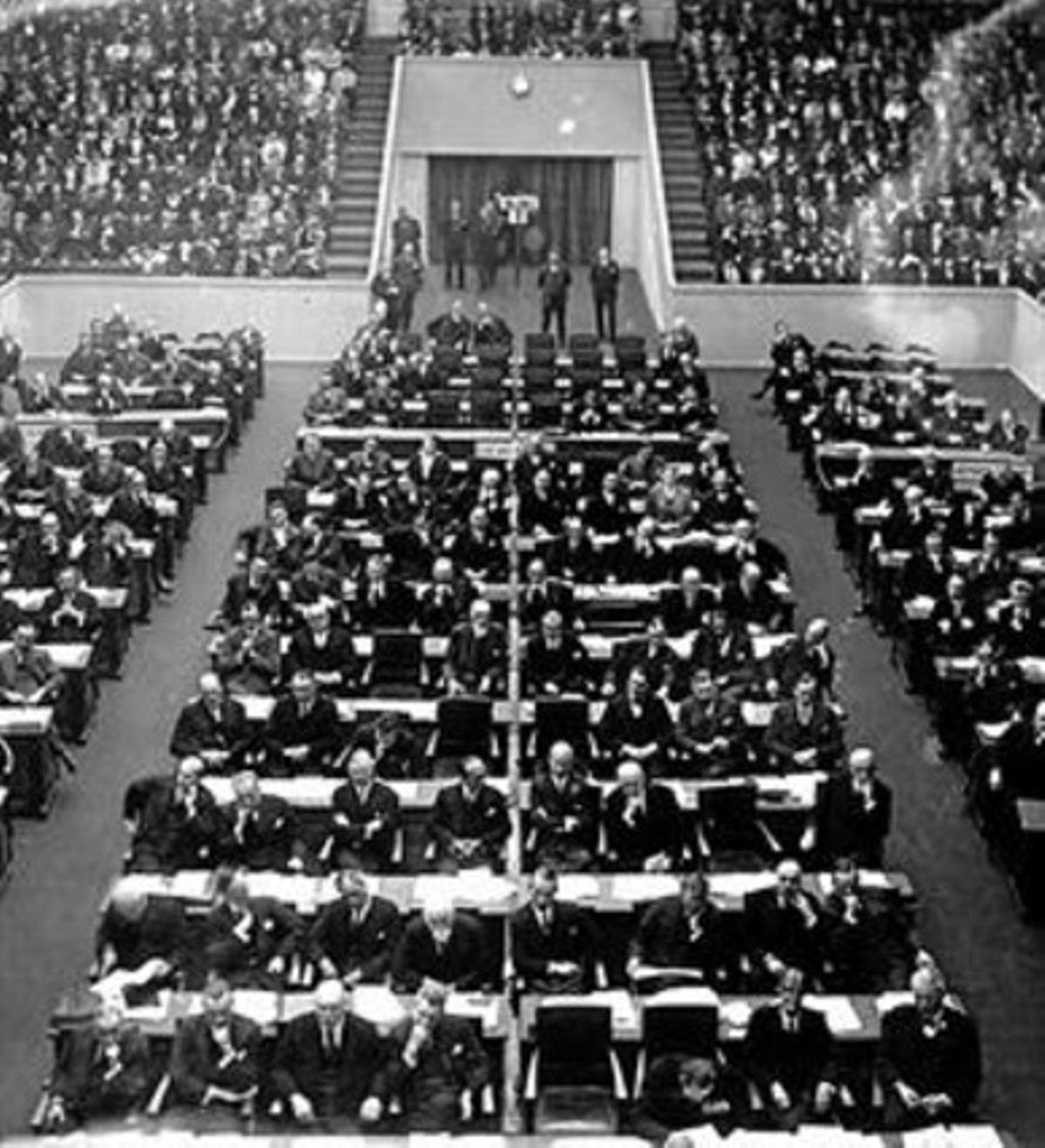 Assemblea general de la Societat de Nacions, Ginebra, 1932.