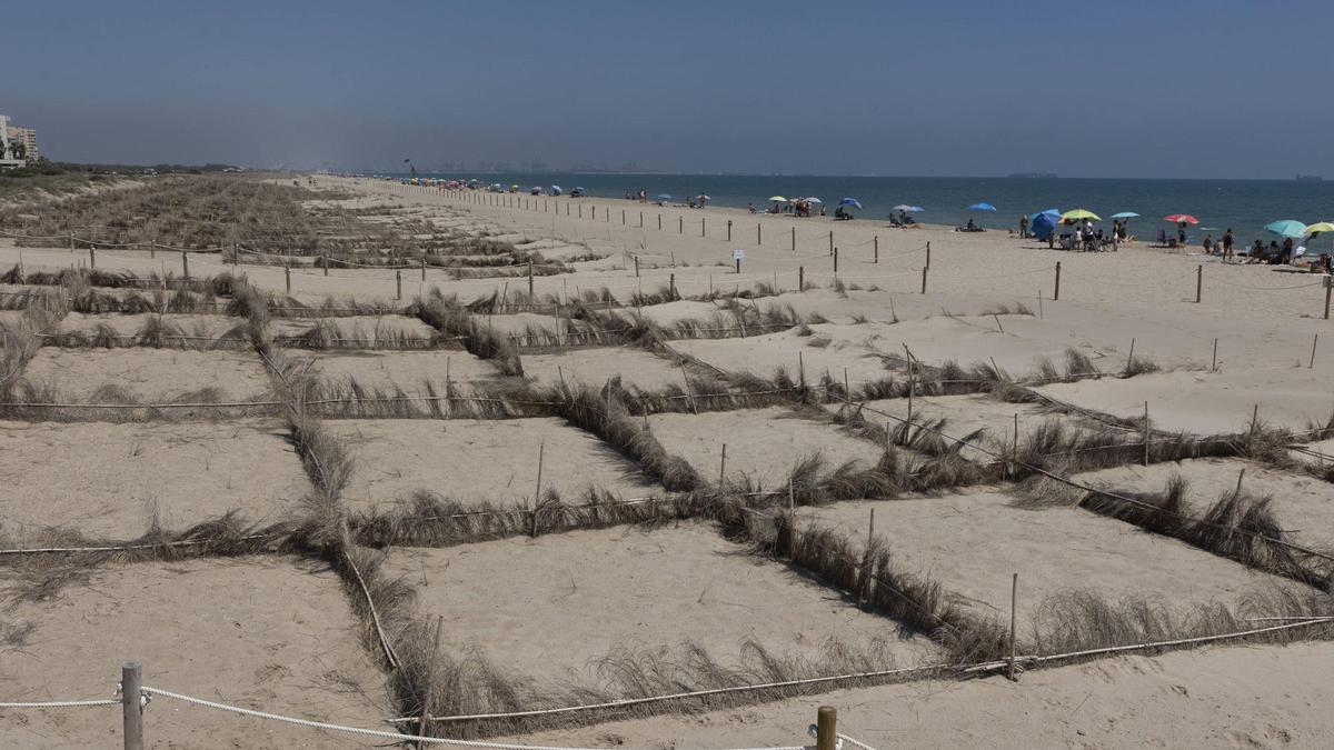 Playa del Saler, frente al hotel Sidi y junto a la urbanización de la Casbah