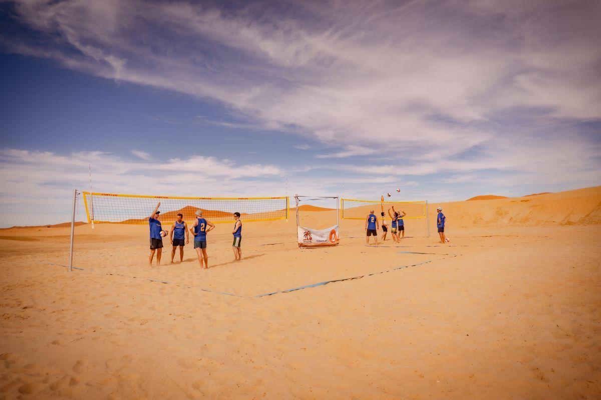 Las pistas, en pleno desierto