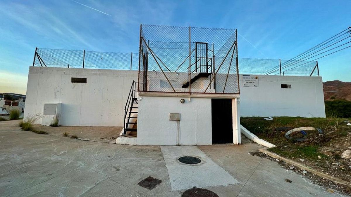 Depósito actual de Castillo Alto, en Nerja.