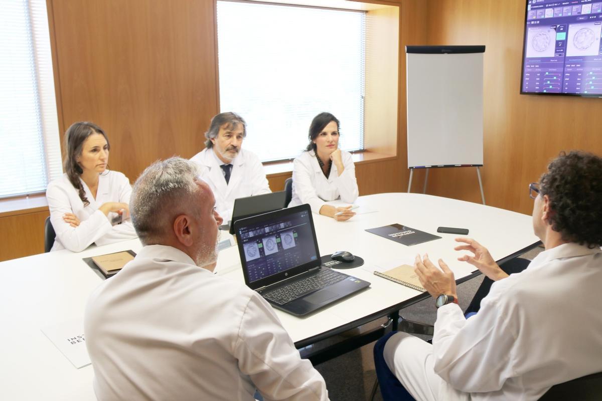La grandeza del centro se sostiene en lo esencial: un equipo médico de primer nivel, con una trayectoria clínica sólida y especializada.