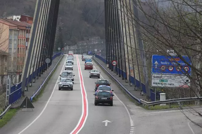 El Gobierno regional se compromete a mejorar el mantenimiento del Corredor del Nalón