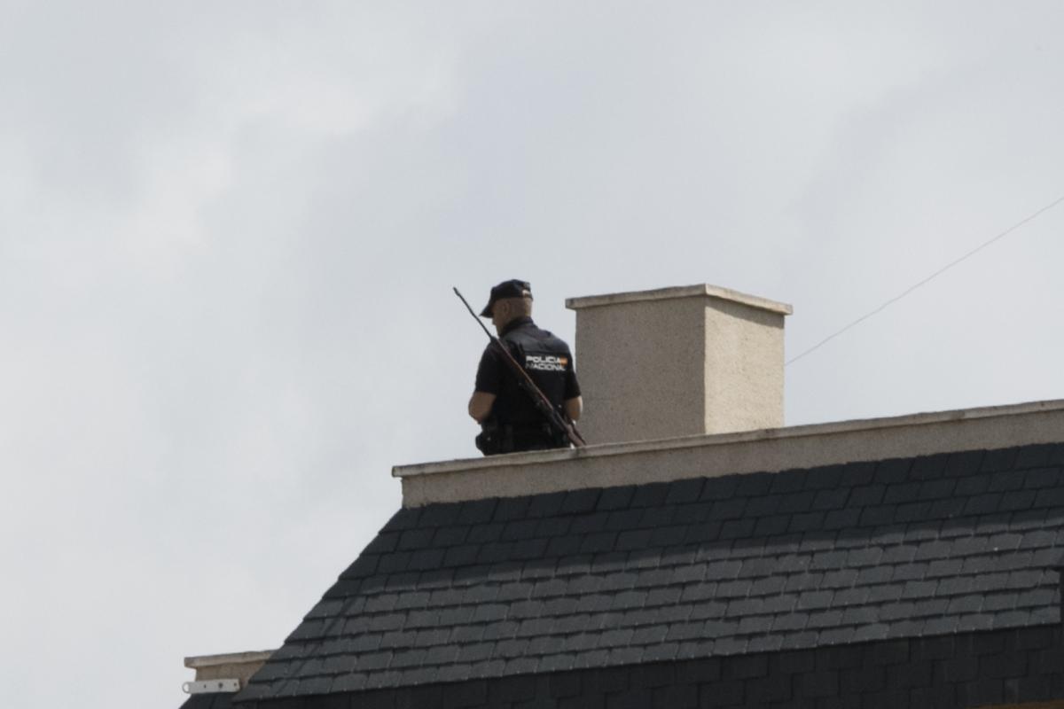 Tirador de precisión en un edificio cercano a Diario de Ibiza.