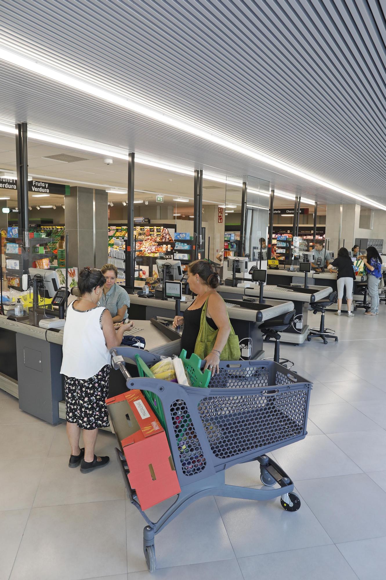 Reobre un Mercadona a Girona amb noves seccions