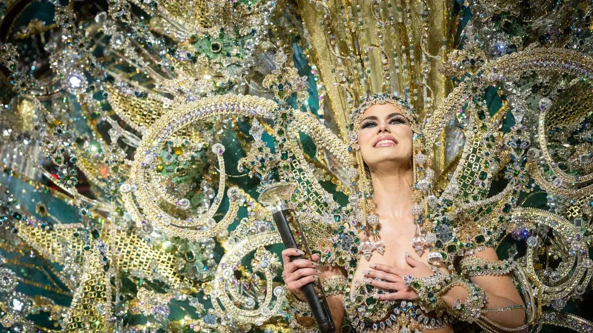 Fiestas rescata el concurso  del cartel del Carnaval y sube el dinero de los premios