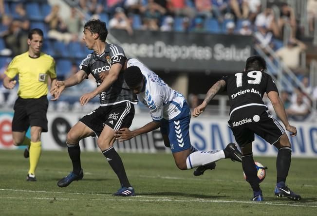 02/04/2017 DEPORTES  fútbol segunda división  temporada 2016-2917 16/17  CD Tenerife Oviedo estadio Heliodoro Rodríguez López