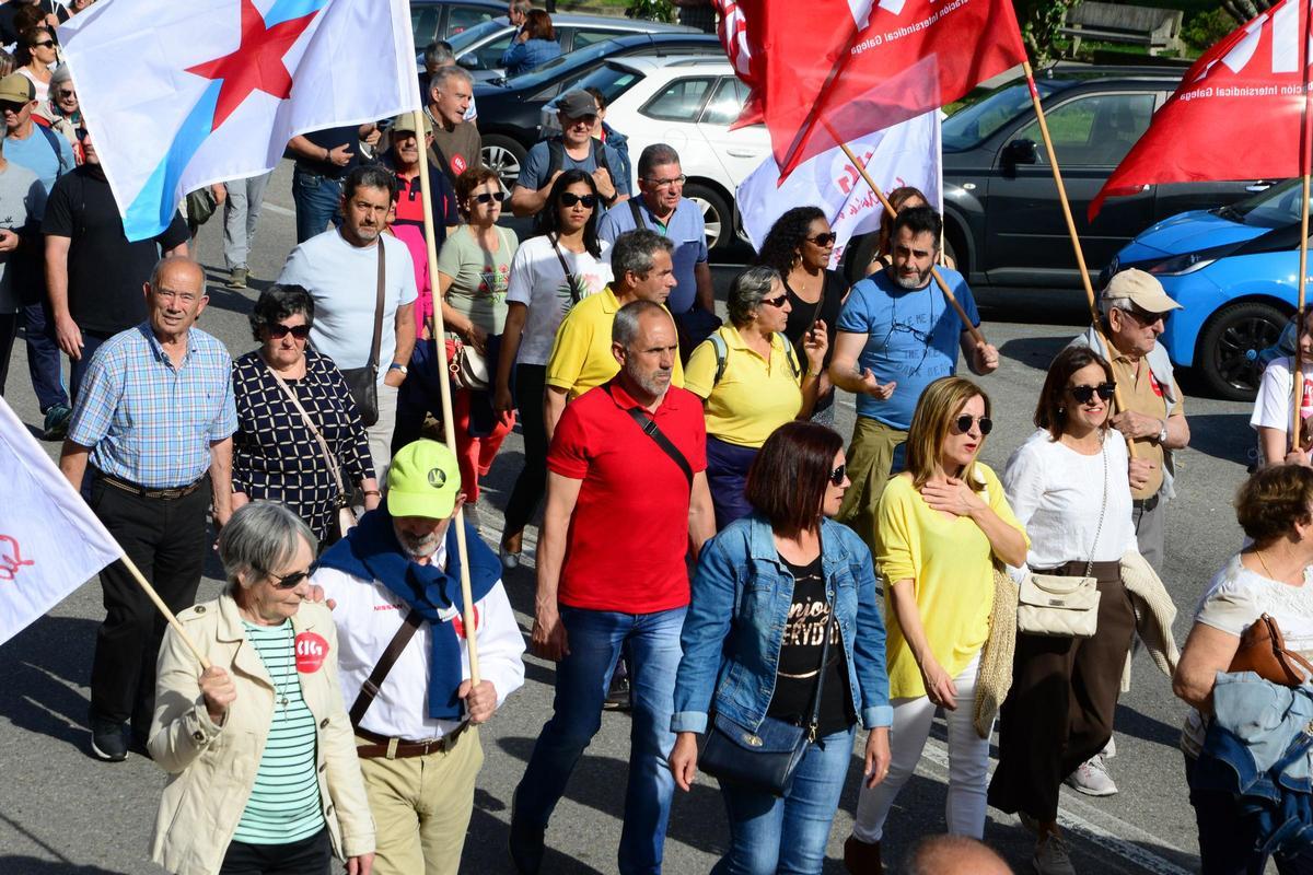Las imágenes de la manifestación del 1º de Mayo en Cangas