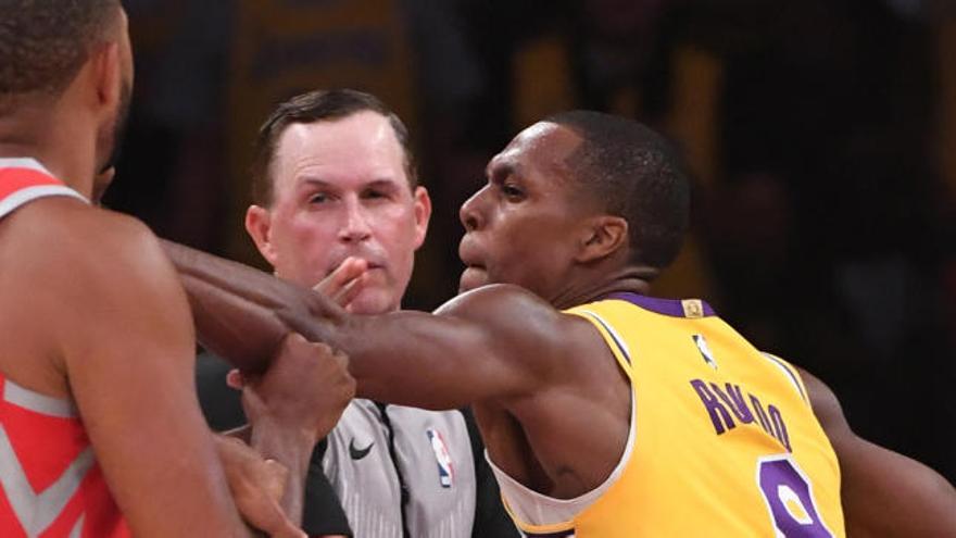 Vídeo: Chris Paul le hace un Mourinho a Rajon Rondo y se lían a puñetazos