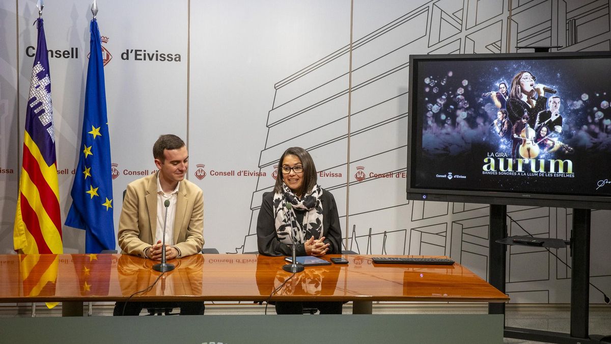 La consellera de Joventud del Consell de Eivissa, Marilina Ribas, durante la presentación.