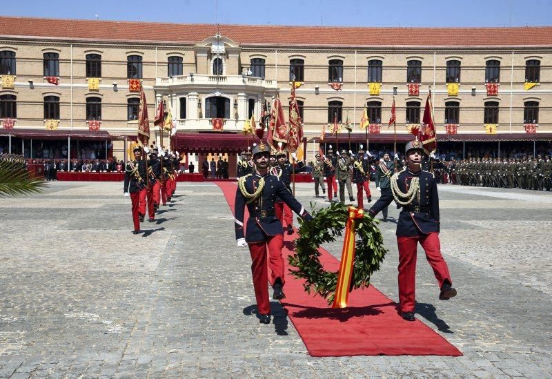 Visita de Felipe VI a la Academia General Militar de Zaragoza