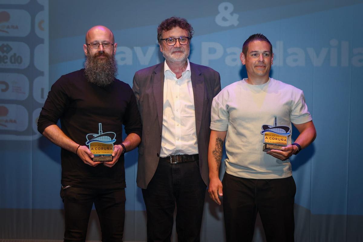 David Pardavila y Álex Álvarez con Manuel Ferreiro