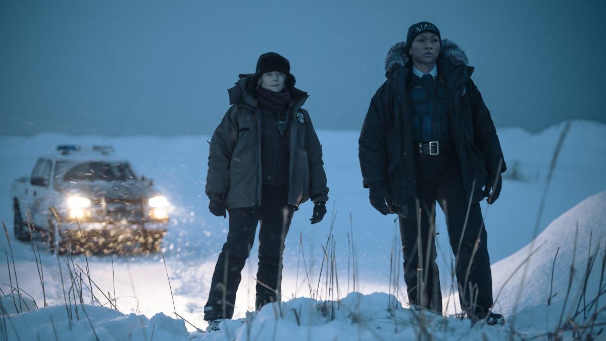 Jodie Foster y Kali Reis, en 'True detective: noche polar'