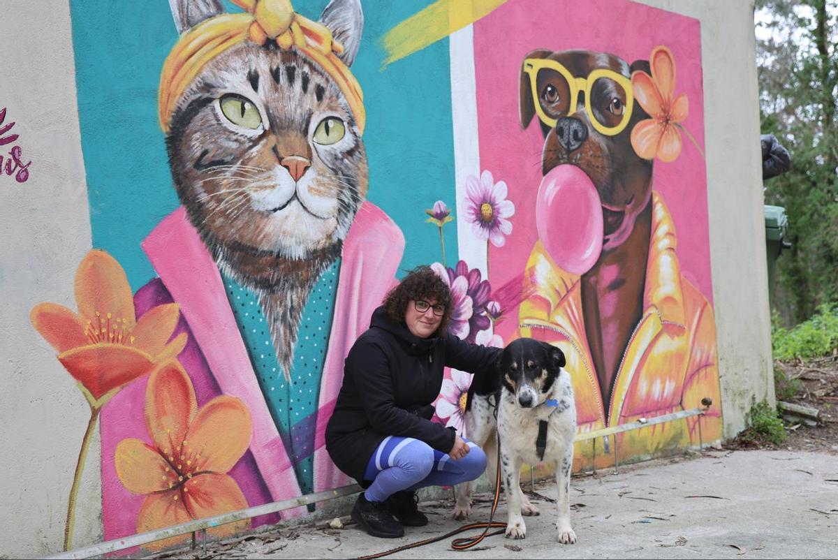 Lana, 8 años rescatada de una perrera en la que vivió muchos años junto a Lorena Gago