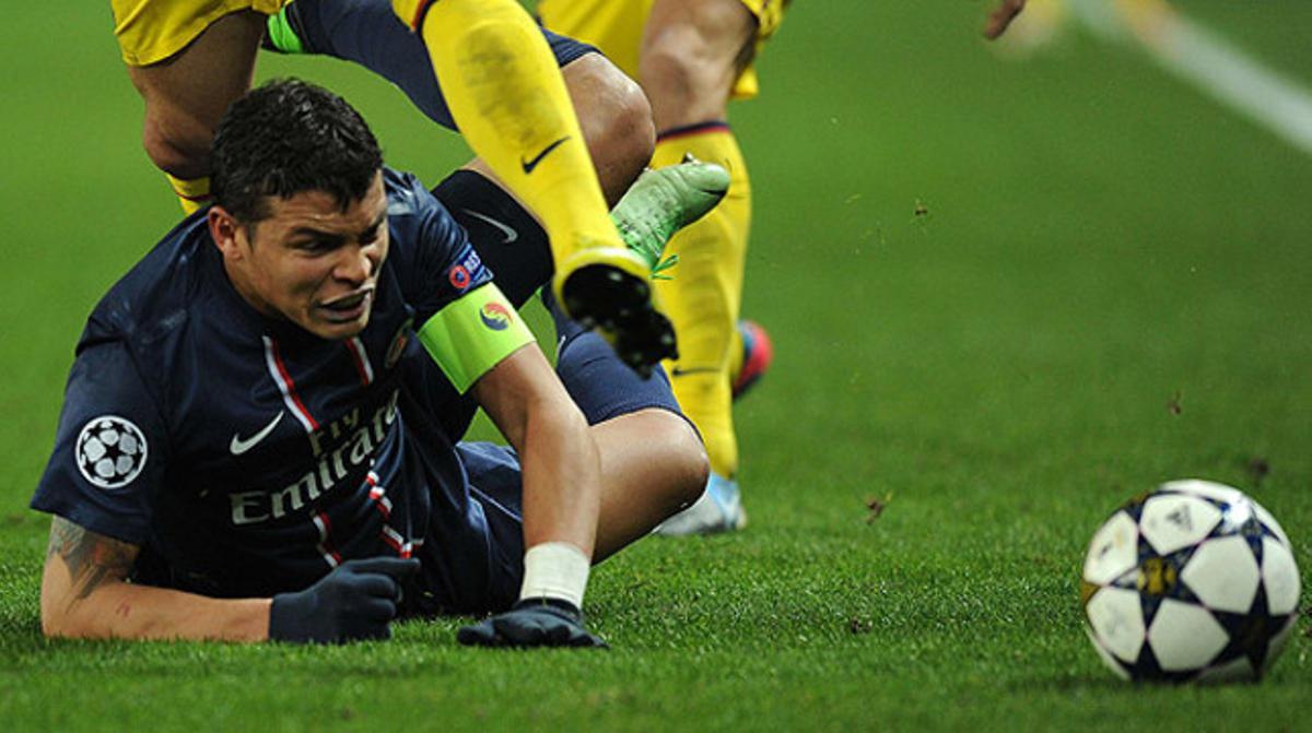 Thiago Silva, durant el partit contra el Barça a París.