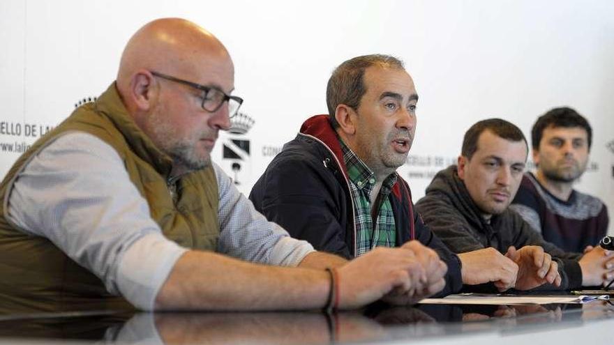 Pereira, Rodríguez, Novas y Moure, ayer, durante la comparecencia pública. // Bernabé/Javier Lalín