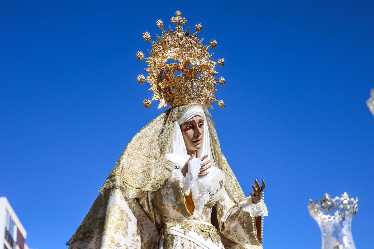 Las imágenes del Santo Encuentro en el parque Reina Sofía de Ibiza