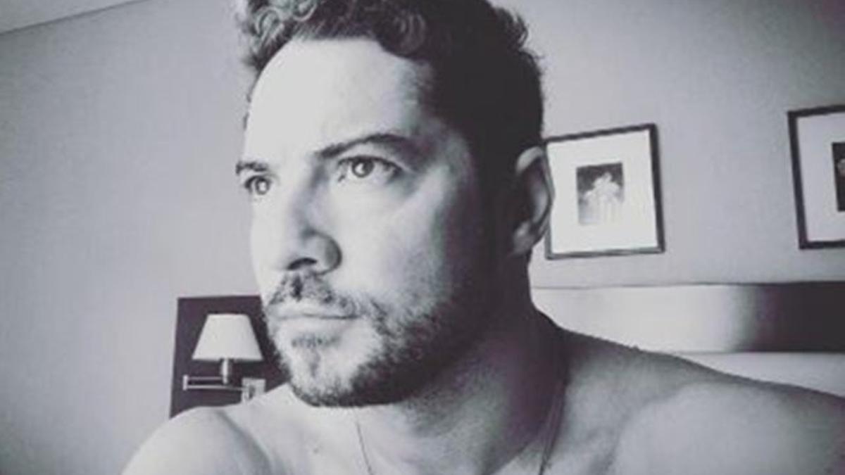 David Bisbal, muy guapo al levantarse