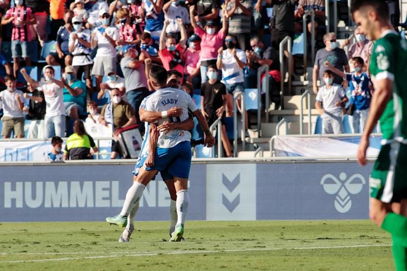 Partido de fútbol: CD Tenerife - Amorebieta