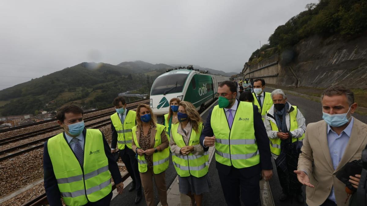 Día histórico para Asturias: Adif inicia las pruebas en los túneles de la variante de Pajares