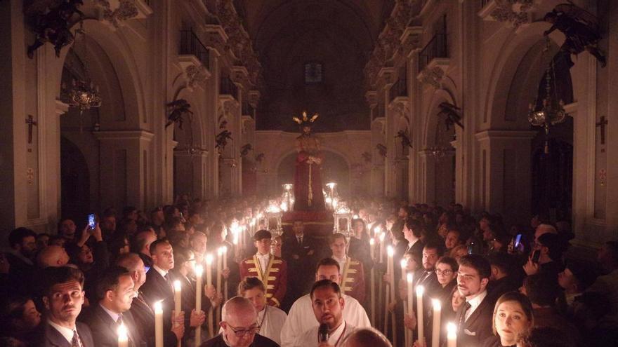 Entronización del Cristo de la Humildad en la Victoria