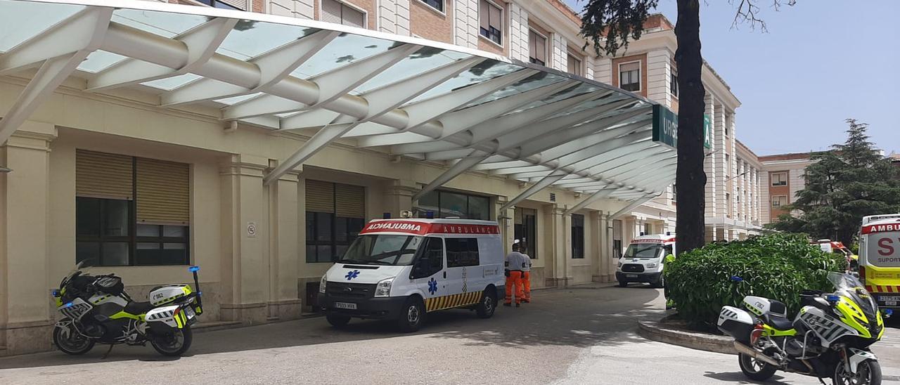 Entrada a Urgencias en el Hospital General de Valencia.