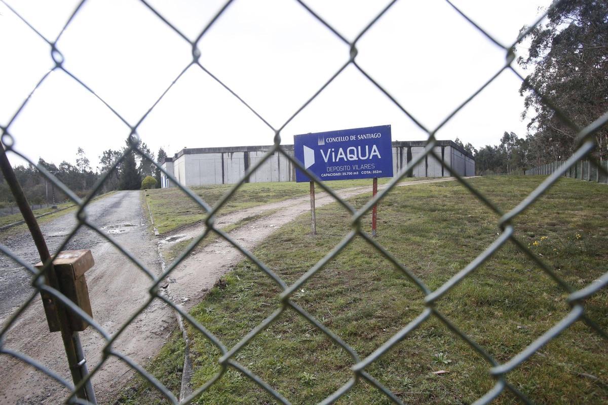 Depósito de auga en Vilares, lugar do municipio compostelán