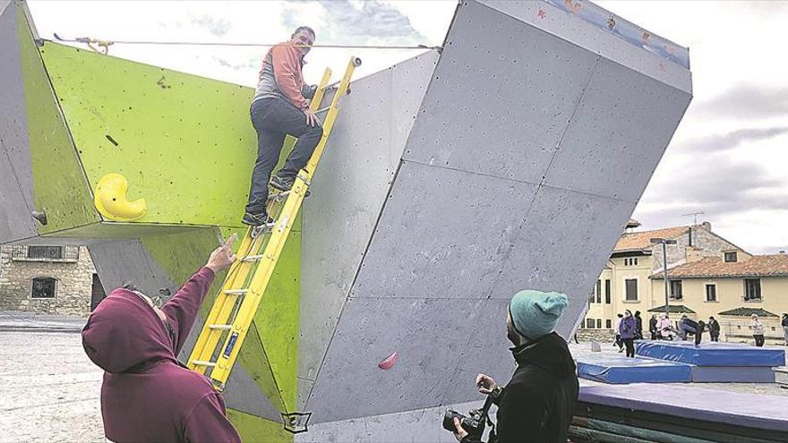 Roban en Morella piezas de un rocódromo por valor de 3.000 €