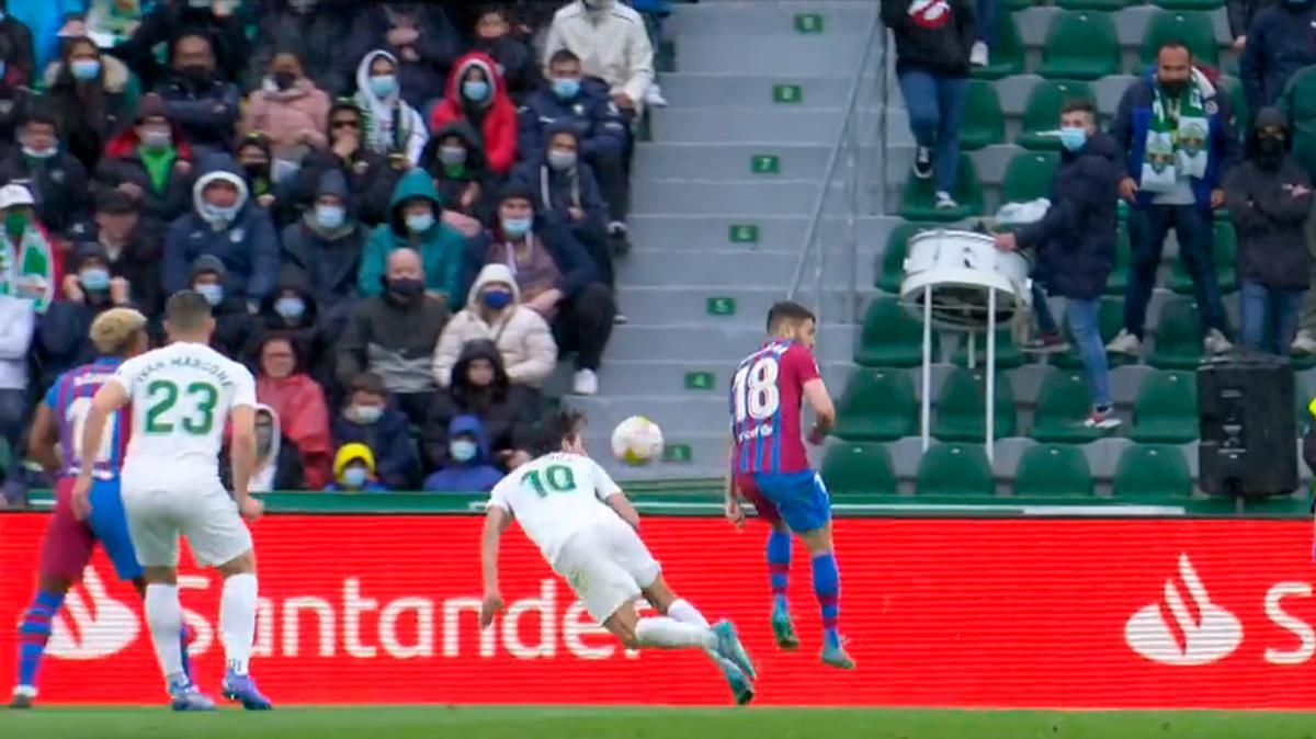 Debate sobre el penalti Elche - Barça