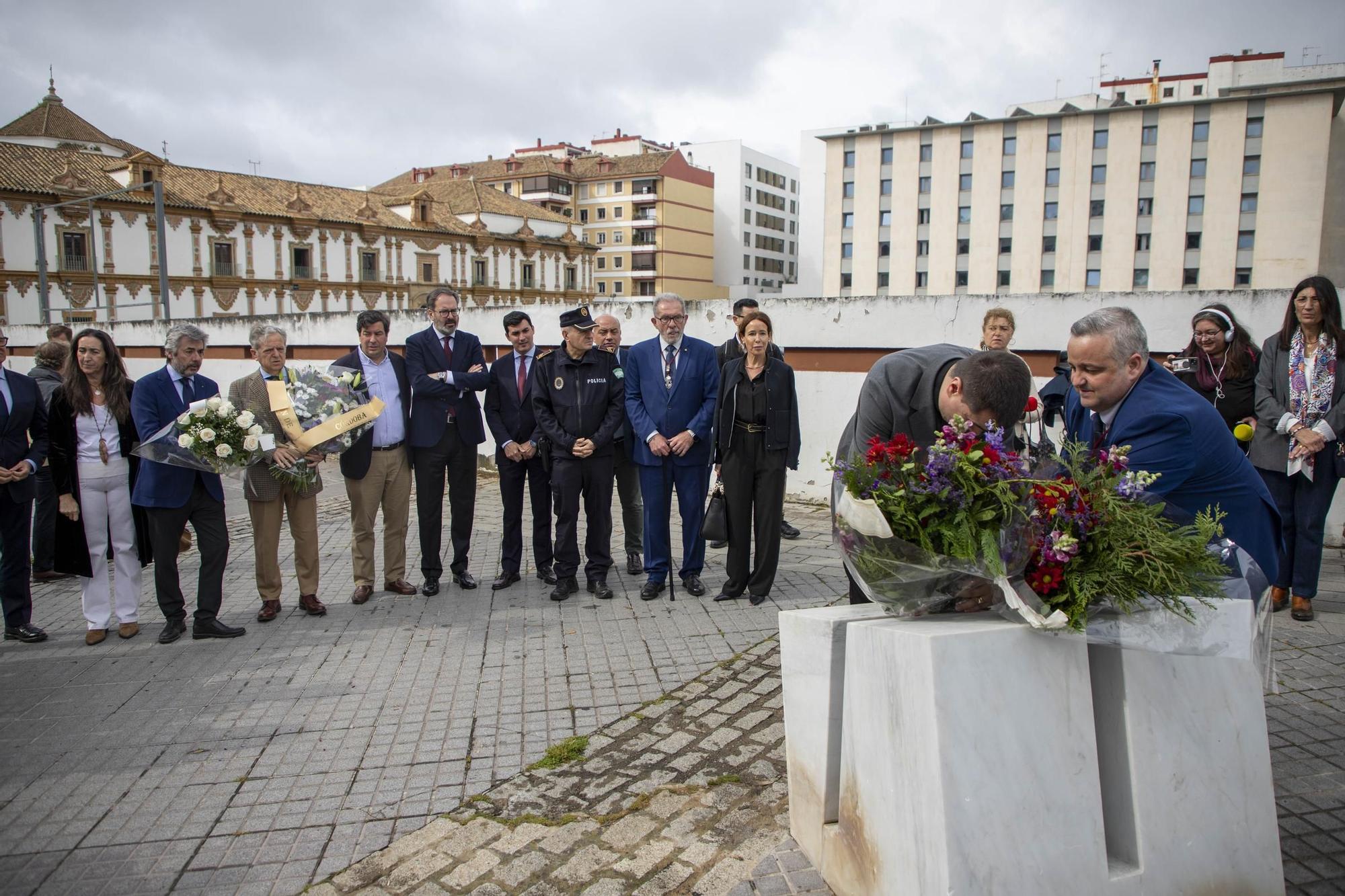 Córdoba recuerda a las dos policías locales asesinadas en 1996