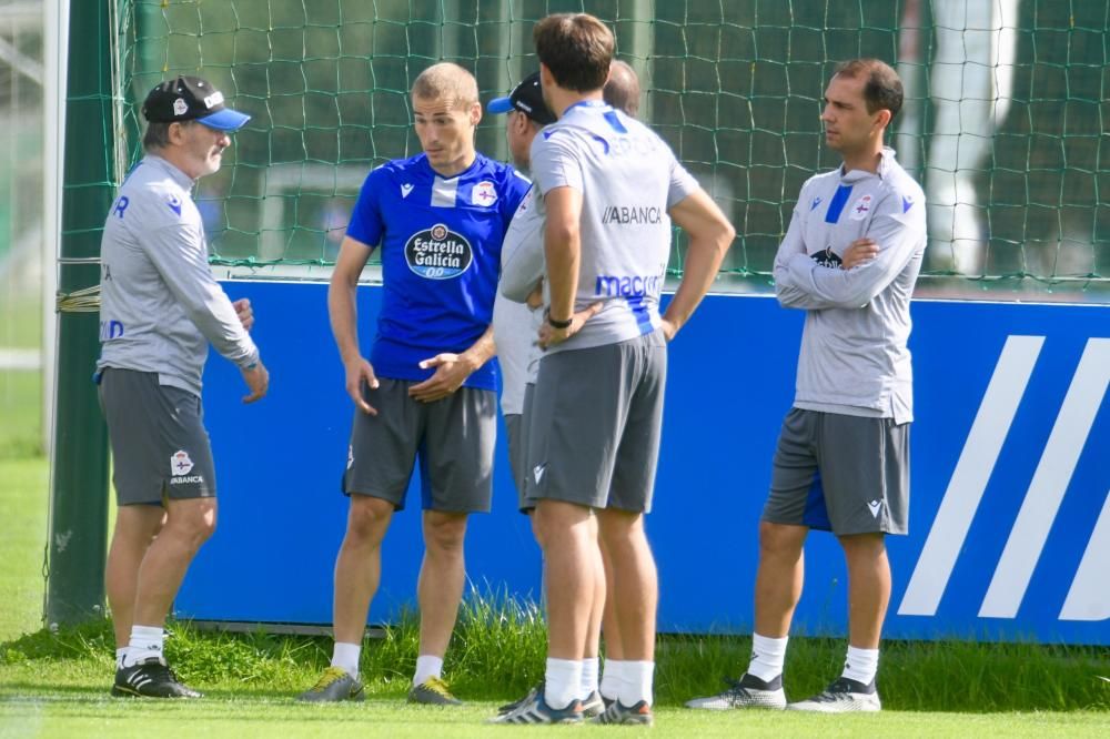 El cuerpo técnico encabezado por Juan Antonio Anquela diseñó para esta semana un plan de trabajo con seis entrenamientos, todos en la ciudad deportiva, antes del debut liguero del domingo.