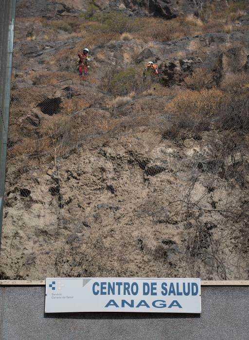 Desalojo en el centro de salud La Casa del mar.