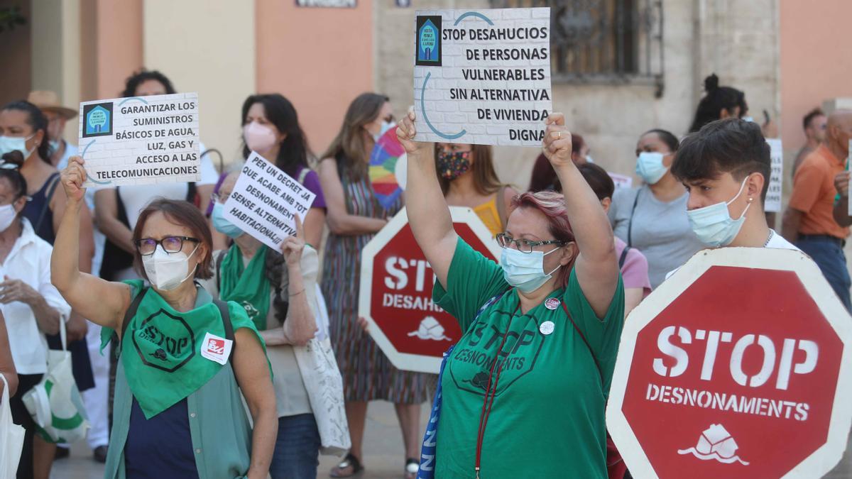 Muchas familias atraviesan una difícil situación económica, agravada por la pandemia.