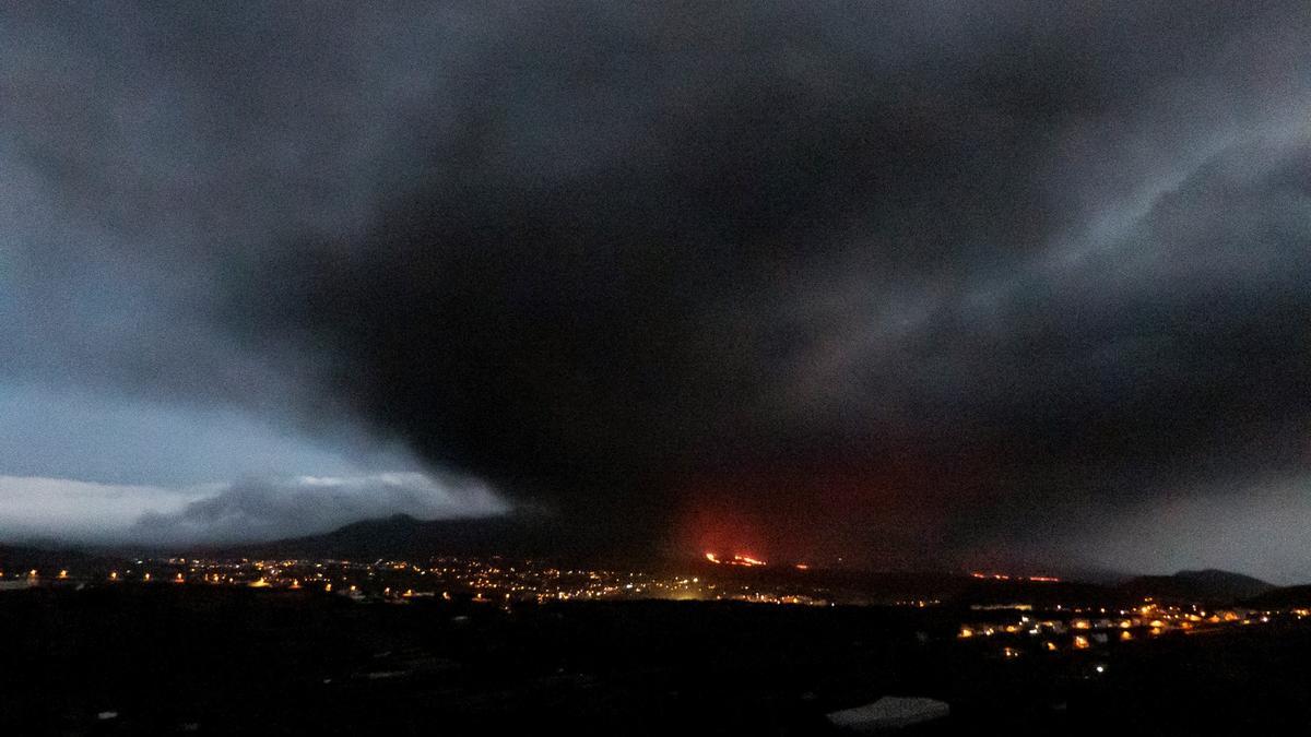 La lava ha destruido en La Palma 60 edificaciones en las últimas 36 horas