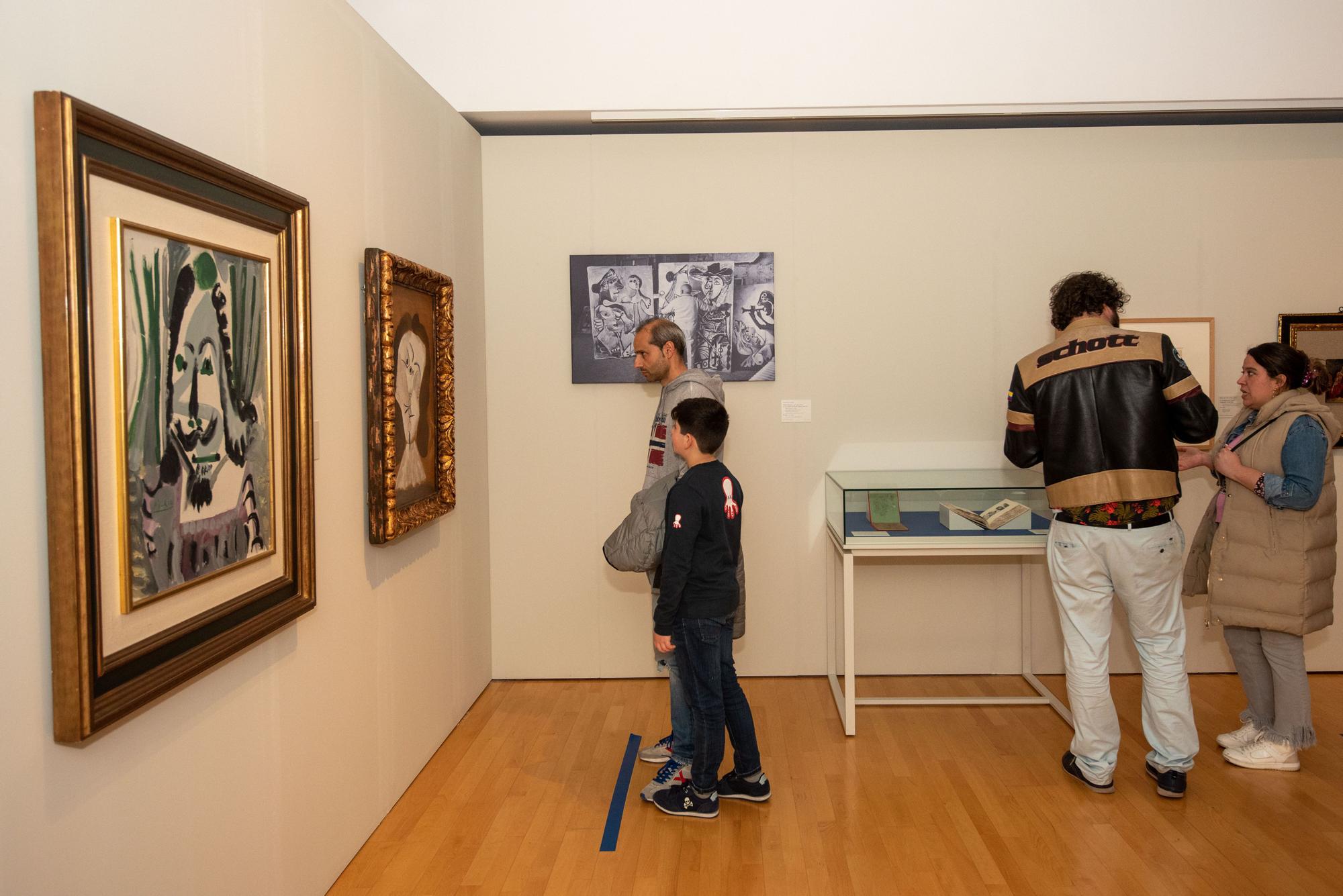 Exposición 'Picasso. Branco no recordo azul. Debuxando o futuro' en el Museo de Belas Artes