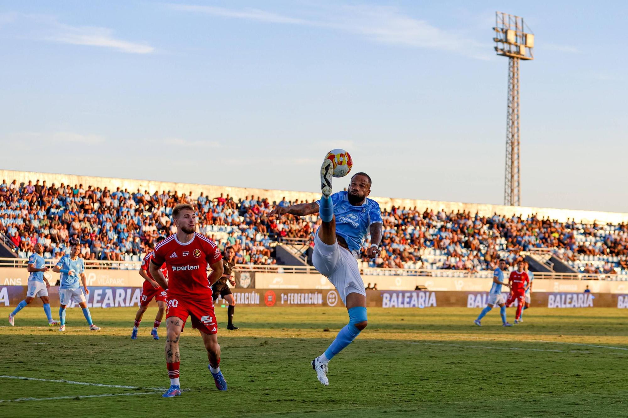 Mira aquí todas las fotos del partido de la UD Ibiza de hoy