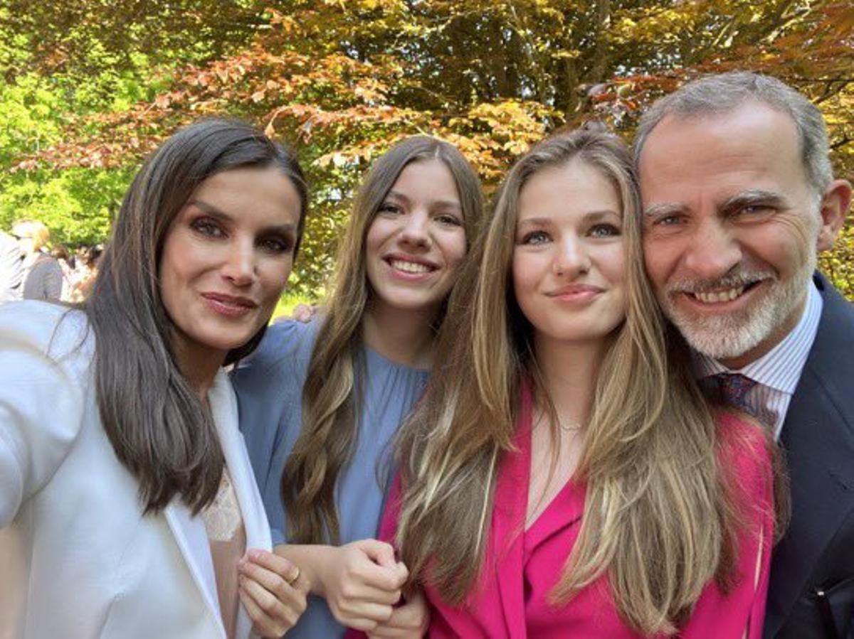 La Familia Real en la graduación de Leonor