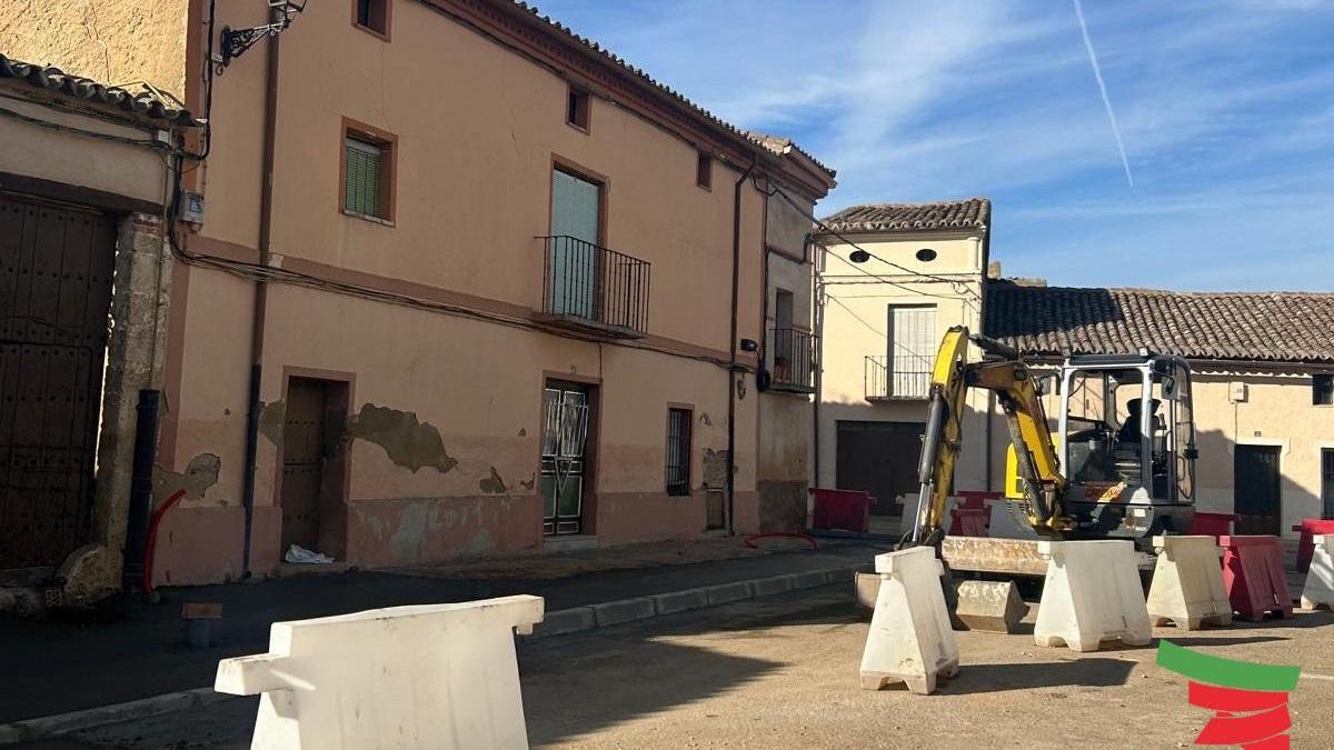 Ahora Decide alerta de las «deficiencias» en las obras humanización que realiza la Junta de Castilla y León en la travesía de Tagarabuena