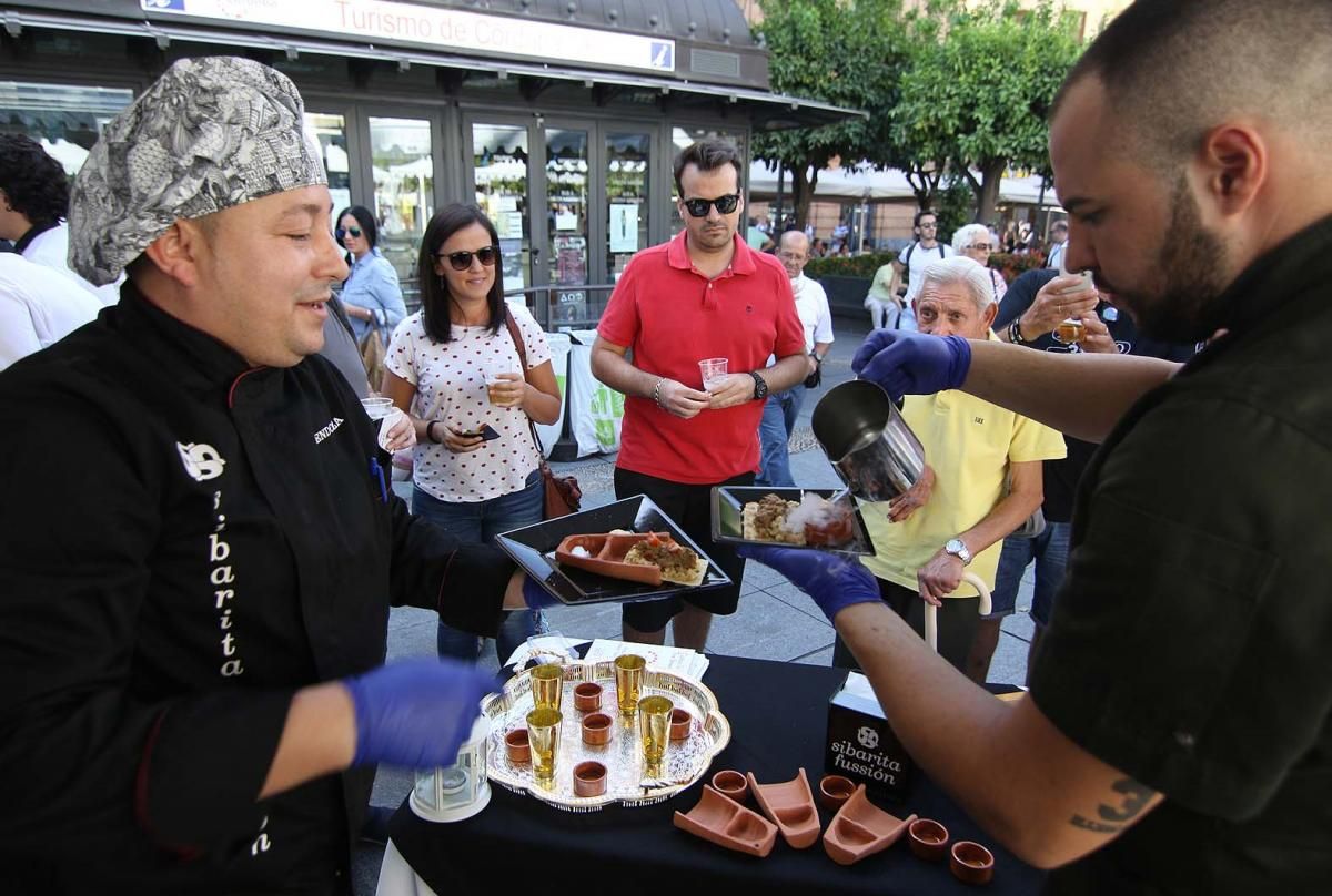 Las Tendillas se llena de olores y sabores con Califato Gourmet