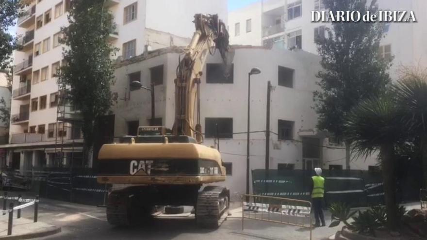 Cortes de tráfico por la demolición del antiguo retén de Ibiza