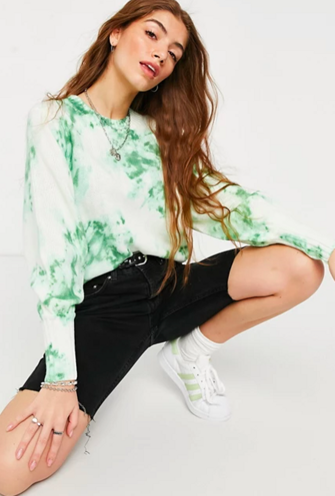 Jersey verde con estampado tie dye de ASOS DESIGN