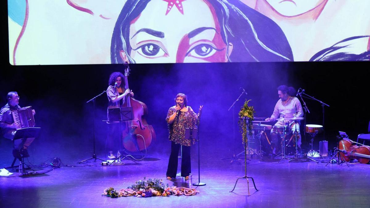 O Mar de Vigo acolleu o Concerto das Letras Galegas para homenaxear Begoña Caamaño