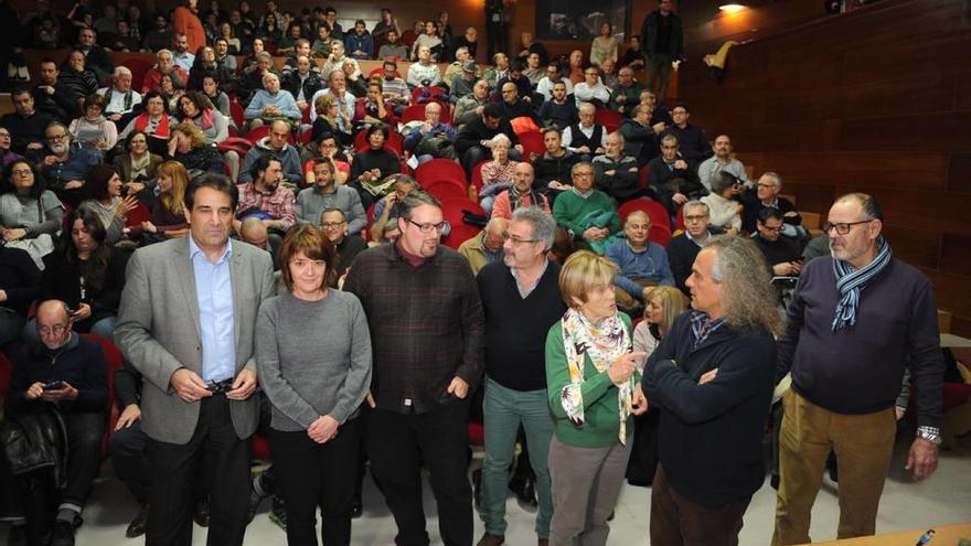 Acto Multitudinario de apoyo a los diputados en Murcia