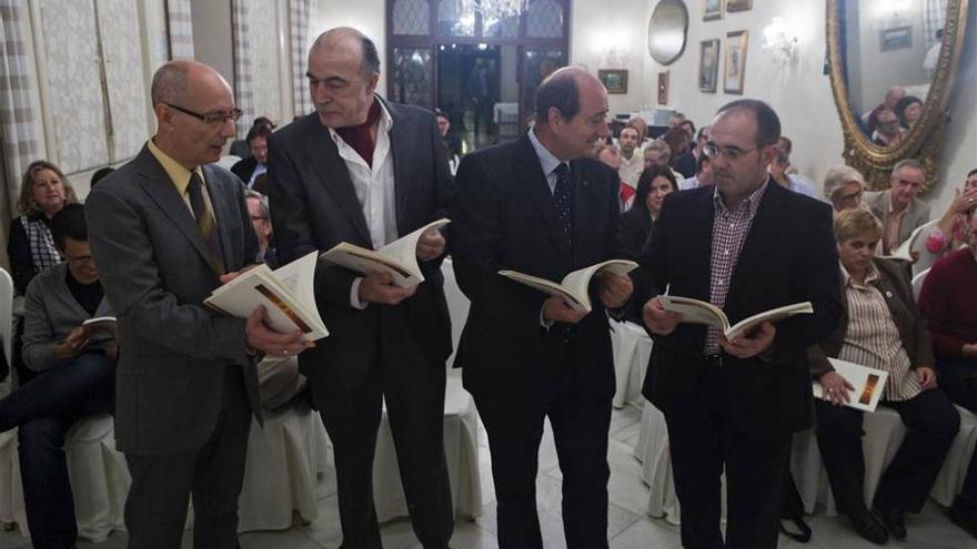 La revista literaria &#039;Suspiro de Artemisa&#039; presenta su décima entrega, dedicada a Antonio Gala