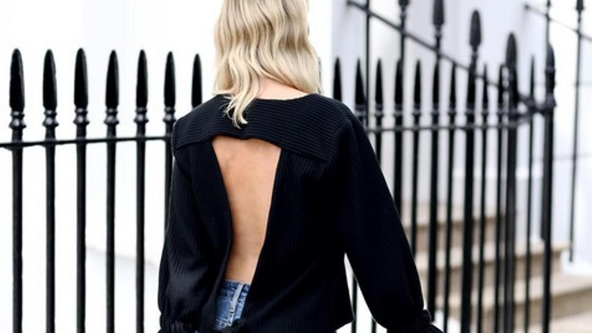 15 ideas para lucir el mix camisa negra y jeans