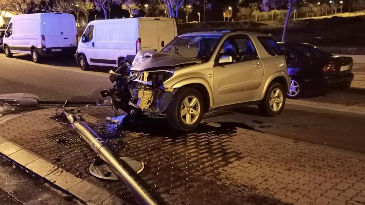 El siniestro tuvo lugar en la calle Rallo Lahoz de la capital aragonesa.