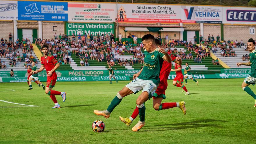 El Cacereño-Badajoz, Medio Día del Club