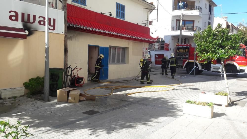 Un incendio destruye la cocina de un restaurante del Port de Pollença